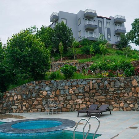 The Sky Imperial Pavoreal Jungle Resort Kumbhalgarh Exterior photo